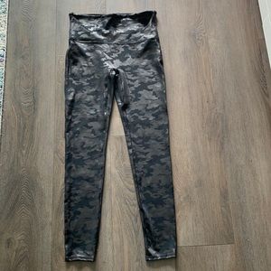 Camo Spanx Leggings